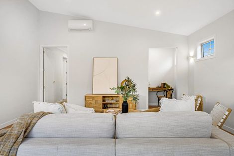 Photo of property in 37 Kia Kaha Drive, Snells Beach, 0920