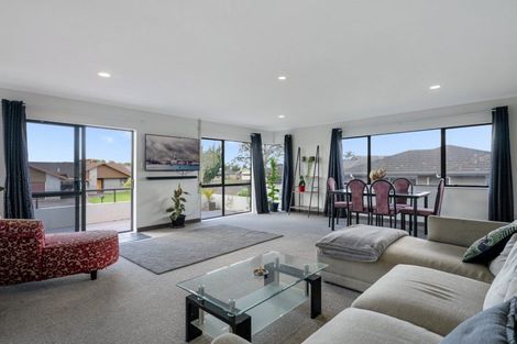Photo of property in 4 Verbena Glen, Mount Maunganui, 3116