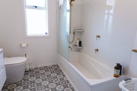 Photo of property in 105 Prince Albert Road, Saint Kilda, Dunedin, 9012