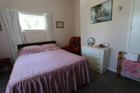 Photo of property in 9 Olsen Street, Eketahuna, 4900