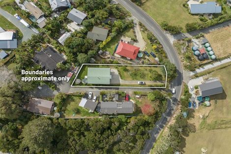 Photo of property in 97 Cable Bay Block Road, Cable Bay, 0420