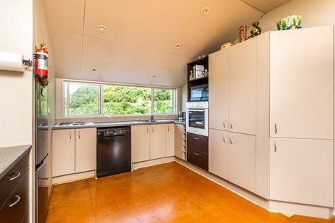 Photo of property in 38b Pipitiwai Drive, Helensville, Kaukapakapa, 0871