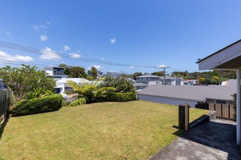 Photo of property in 16 Bulteel Street, New Plymouth, 4310