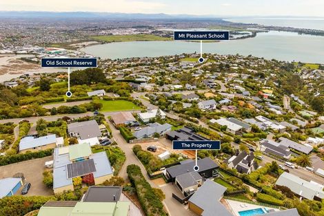 Photo of property in 175a Major Hornbrook Road, Mount Pleasant, Christchurch, 8081