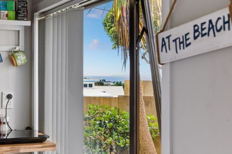 Photo of property in 1/49 Galaxy Drive, Mairangi Bay, Auckland, 0630