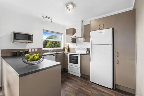 Photo of property in 3/27 Winston Street, Crofton Downs, Wellington, 6035