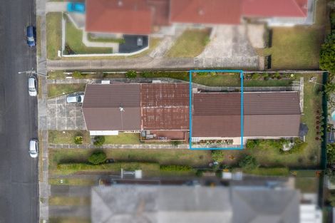 Photo of property in 3/5 Onepoto Road, Hauraki, Auckland, 0622