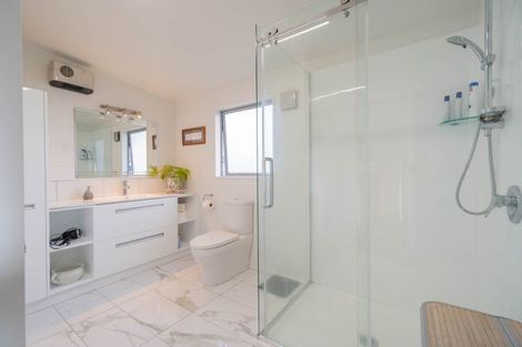 Photo of property in 27 Henry Street, Te Anau, 9600