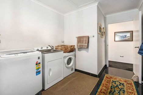 Photo of property in 15a Link Road, Lynmore, Rotorua, 3010