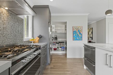 Photo of property in 27 Mortlake Heights, Pyes Pa, Tauranga, 3112