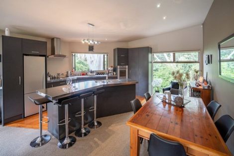 Photo of property in 67 Atawhai Road, Fitzherbert, Palmerston North, 4410