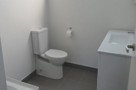 Photo of property in 1/74 Derwent Street, Island Bay, Wellington, 6023