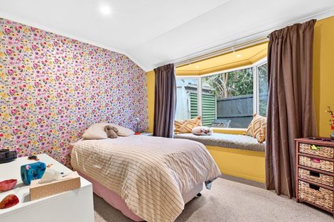 Photo of property in 21a Savoy Road, Glen Eden, Auckland, 0602