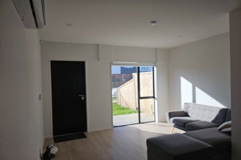 Photo of property in 17 Treeline Lane, Flat Bush, Auckland, 2019