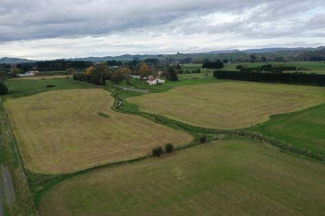 Photo of property in 22 Pahiatua Pongaroa Road, Pahiatua, 4982