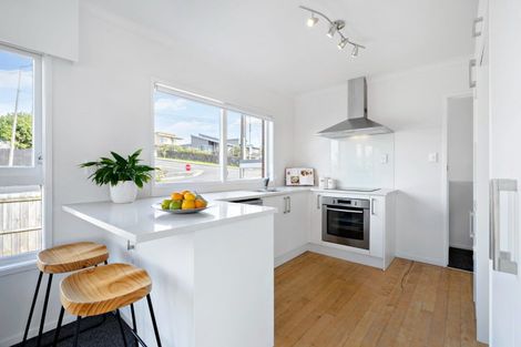 Photo of property in 1/41 Quebec Road, Milford, Auckland, 0620