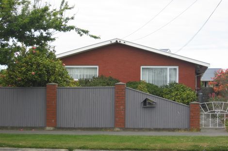Photo of property in 20 Cotswold Avenue, Bishopdale, Christchurch, 8053