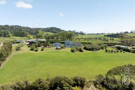 Photo of property in 83 Mount Albion Rise, Taupaki, Henderson, 0782