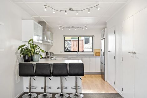 Photo of property in 7 Vogel Place, Cambridge, 3434