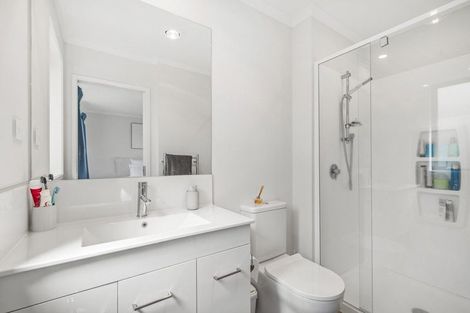 Photo of property in 1a Lee Road, Hannahs Bay, Rotorua, 3010