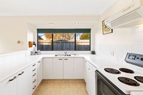 Photo of property in 1/25 Rathgar Road, Henderson, Auckland, 0610
