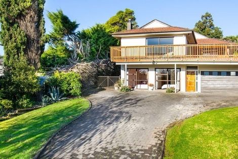 Photo of property in 13 Charles Dickens Drive, Mellons Bay, Auckland, 2014