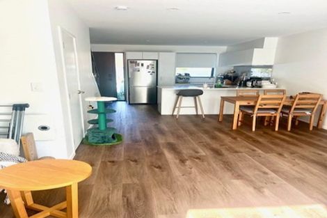 Photo of property in 10 Rara Lane, Manukau, Auckland, 2104