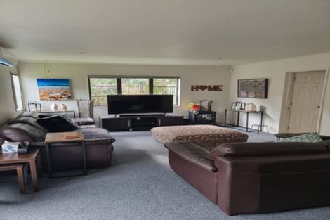 Photo of property in 2/143 Ash Street, Avondale, Auckland, 1026