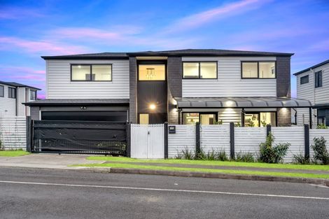 Photo of property in 193 Wallace Road, Mangere Bridge, Auckland, 2022