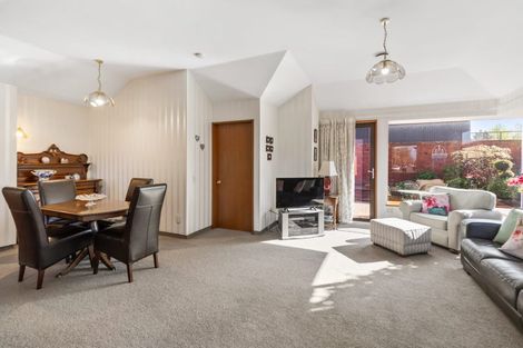 Photo of property in 2/18 Selwyn Street, Maori Hill, Timaru, 7910