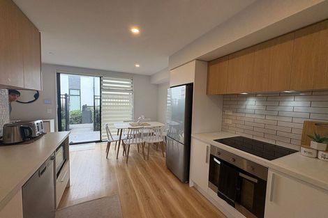 Photo of property in 5/10 New Brighton Road, Shirley, Christchurch, 8061