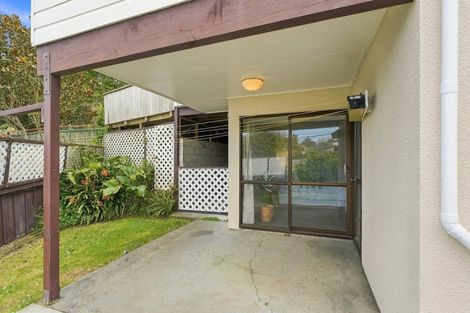 Photo of property in 33 Kent Road, Saint Johns Hill, Whanganui, 4501