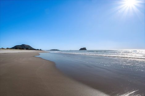 Photo of property in 157 Marine Parade, Mount Maunganui, 3116