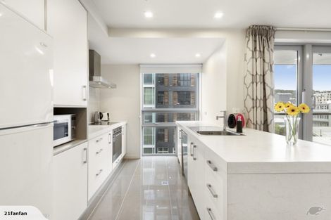 Photo of property in Monument Apartments, 4i/245 Wakefield Street, Te Aro, Wellington, 6011
