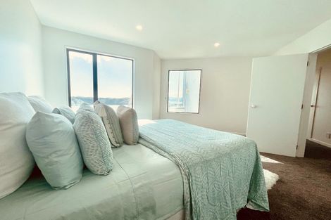 Photo of property in 8 Tombane Terrace, Papakowhai, Porirua, 5024