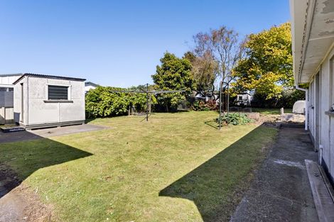 Photo of property in 11 Galt Street, Hawera, 4610