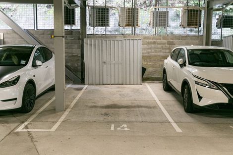 Photo of property in Patent 326 Apartments, 209s/326 Evans Bay Parade, Hataitai, Wellington, 6021