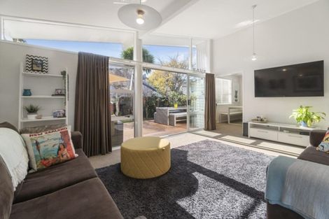 Photo of property in 7 Redwood Drive, Massey, Auckland, 0614