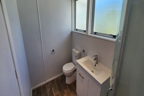 Photo of property in 38 Woodleigh Street, Frankleigh Park, New Plymouth, 4310