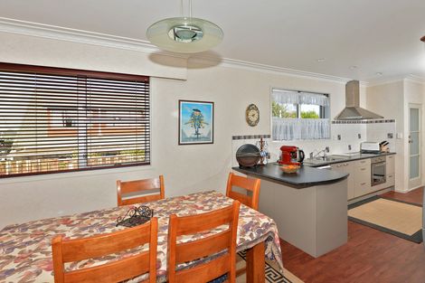 Photo of property in 60 Fisher Terrace, Te Kamo, Whangarei, 0112