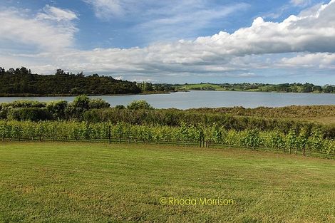 Photo of property in 245 Metcalfe Road, Matakohe, 0593