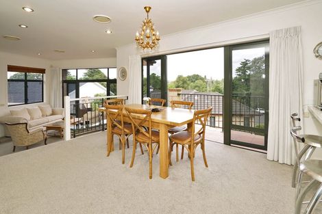 Photo of property in 7b Saint Andrews Terrace, St Andrews, Hamilton, 3200
