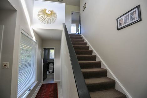 Photo of property in 2/2a Medbury Terrace, Fendalton, Christchurch, 8041