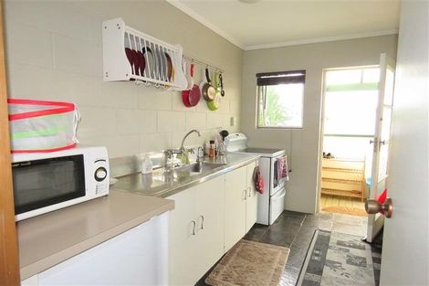 Photo of property in 3/58 Paynters Avenue, Strandon, New Plymouth, 4312