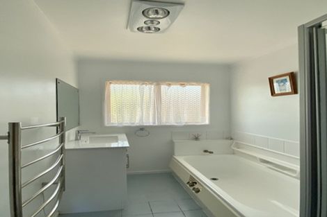 Photo of property in 1/39 John Davis Road, Mount Roskill, Auckland, 1041