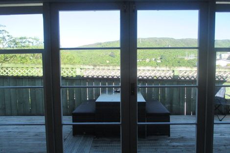 Photo of property in 30 Manor Drive, Stokes Valley, Lower Hutt, 5019