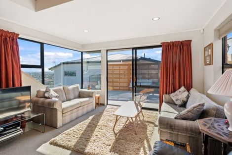 Photo of property in 21 Woodlau Rise, Huntsbury, Christchurch, 8022