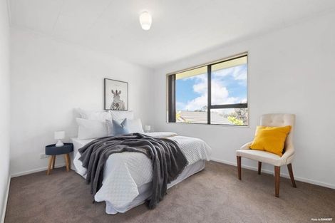 Photo of property in 3 Ebony Place, Massey, Auckland, 0614