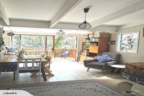 Photo of property in 2/11 Long Bay Drive, Torbay, Auckland, 0630