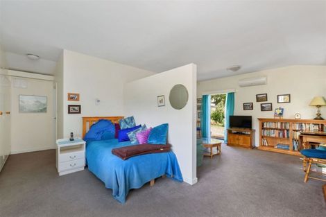 Photo of property in 56 Dyers Pass Road, Cashmere, Christchurch, 8022